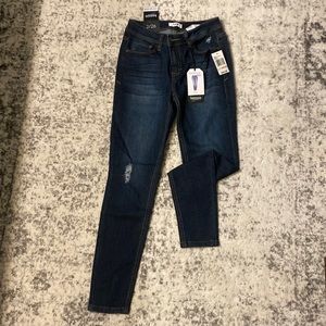 kenzie jeans effortless ankle / size 2/26